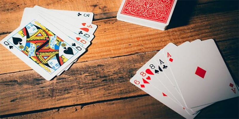 Hướng Dẫn Chơi Phỏm Jun88 Chi Tiết Nhất Cho Tân Thủ 5 Ván bài theo hướng dẫn chơi Phỏm sẽ kết thúc khi có một người chơi trong bài “Ù”
