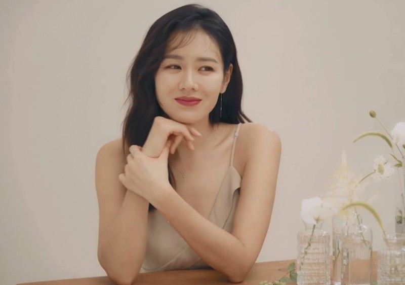Son Ye Jin – Nữ ngôi sao điện ảnh 8x tài năng và xinh đẹp! 5 chi dep giu dang 1 YILR