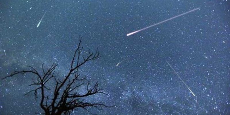Giấc mơ thấy sao băng mang ý nghĩa tốt hay xấu? - Jun88 6 mo thay sao bang3